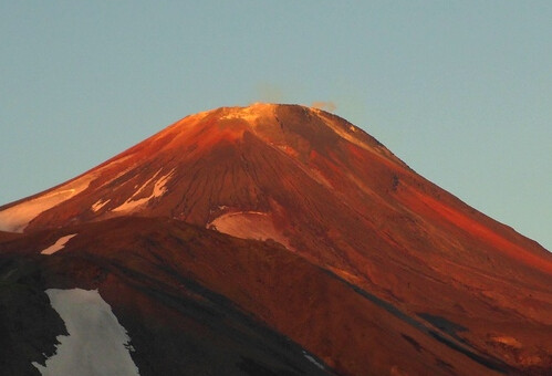 Ascent of Avachinsky volcano in 2 days